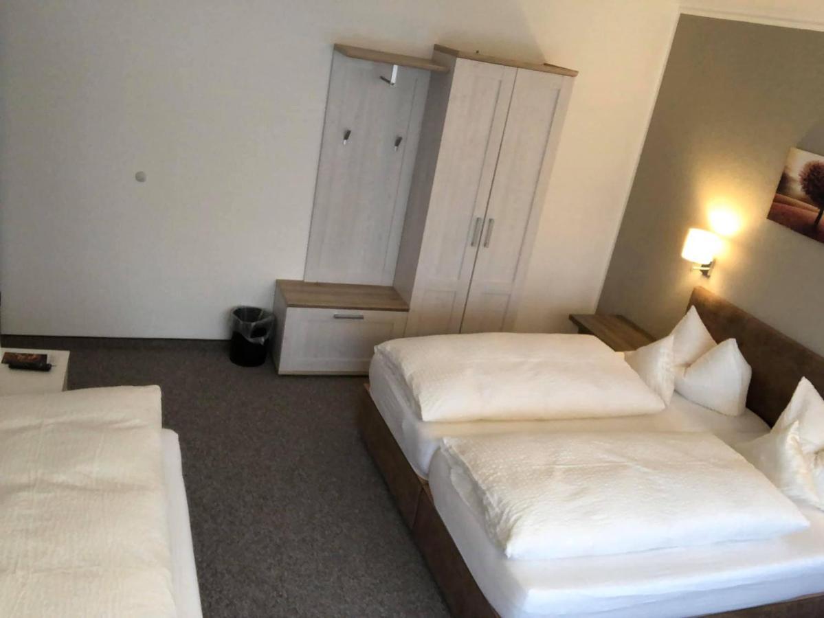 Sevda'S Hotel Garni Weinforth 빌링겐 외부 사진