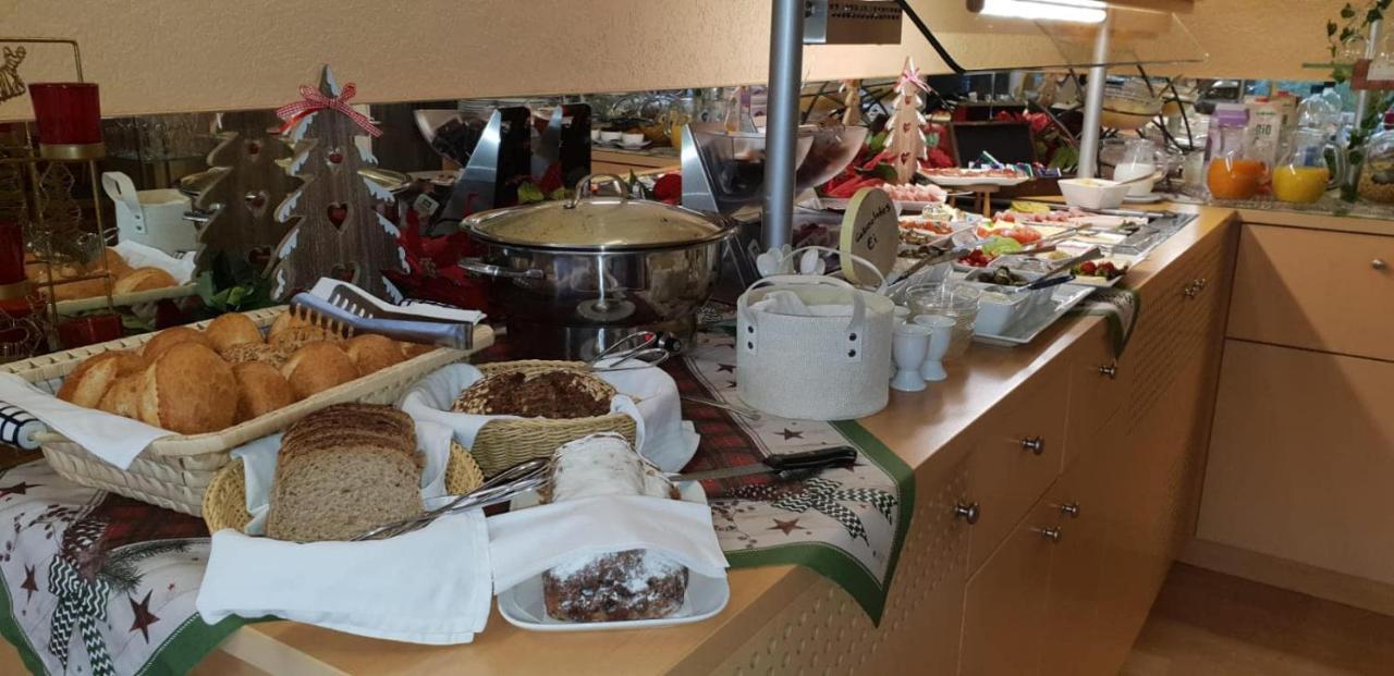 Sevda'S Hotel Garni Weinforth 빌링겐 외부 사진