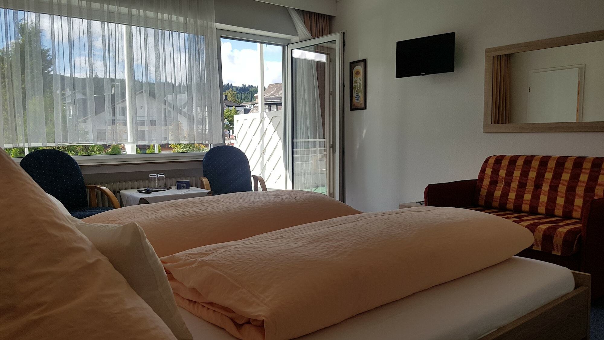 Sevda'S Hotel Garni Weinforth 빌링겐 외부 사진