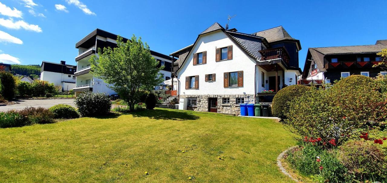 Sevda'S Hotel Garni Weinforth 빌링겐 외부 사진